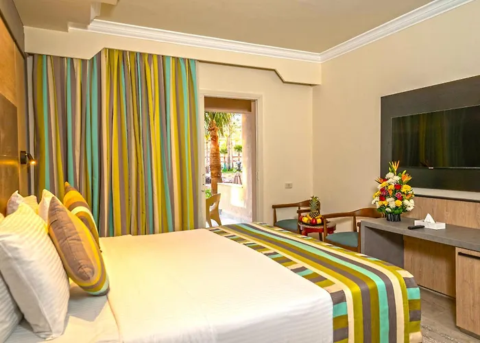 Üdülőközpont Xperience Kiroseiz Aquapark Premier-naama Bay 5*